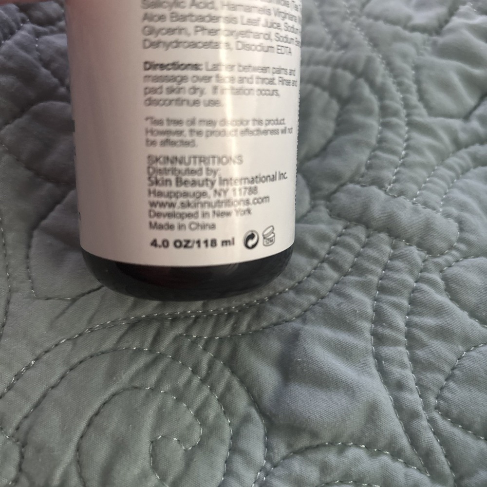 Skin Nutrition Botanicals Tea‎ Tree Oil + Salicylic Acid Balancing Face Wash - Picture 6 of 6